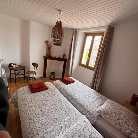 Bien Et Toit Montredon (Lot)